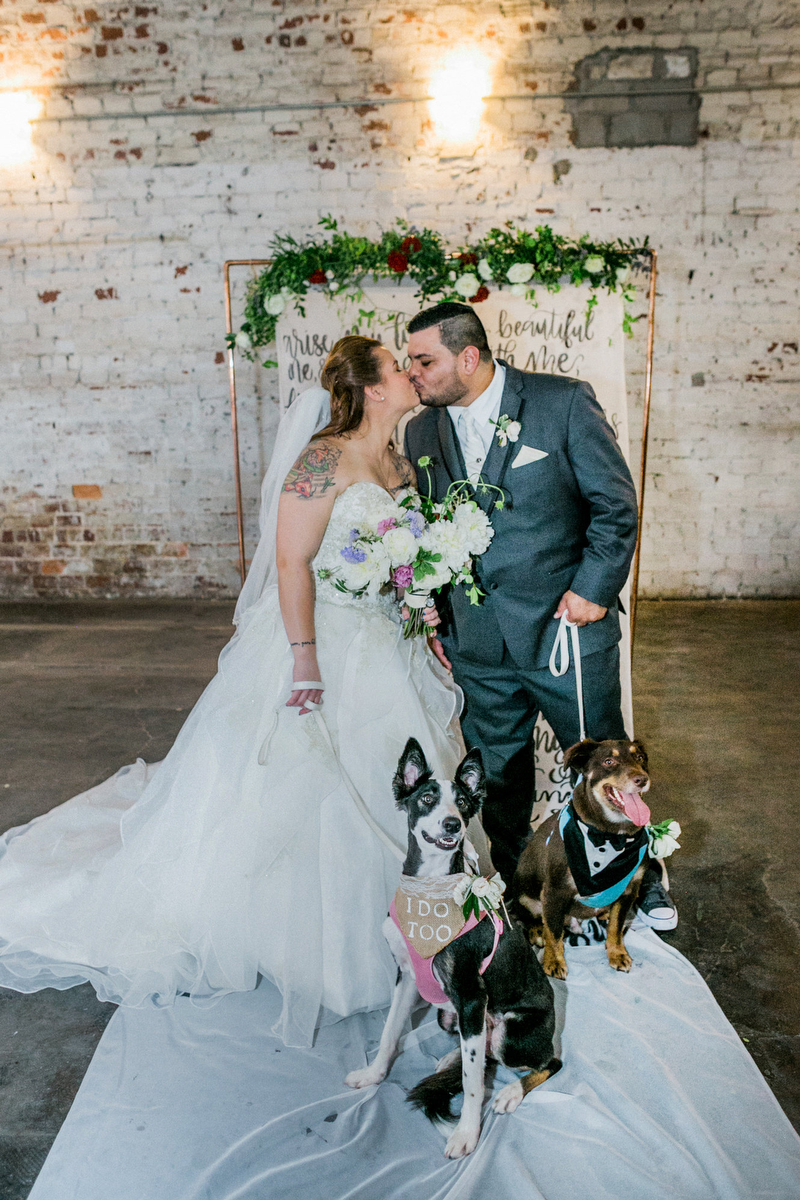 A Romantic Red White and Blue Wedding via TheELD.com