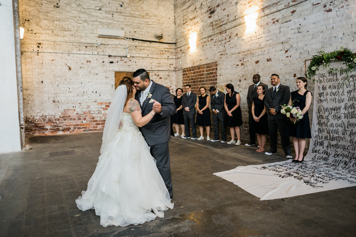 A Romantic Red White and Blue Wedding via TheELD.com