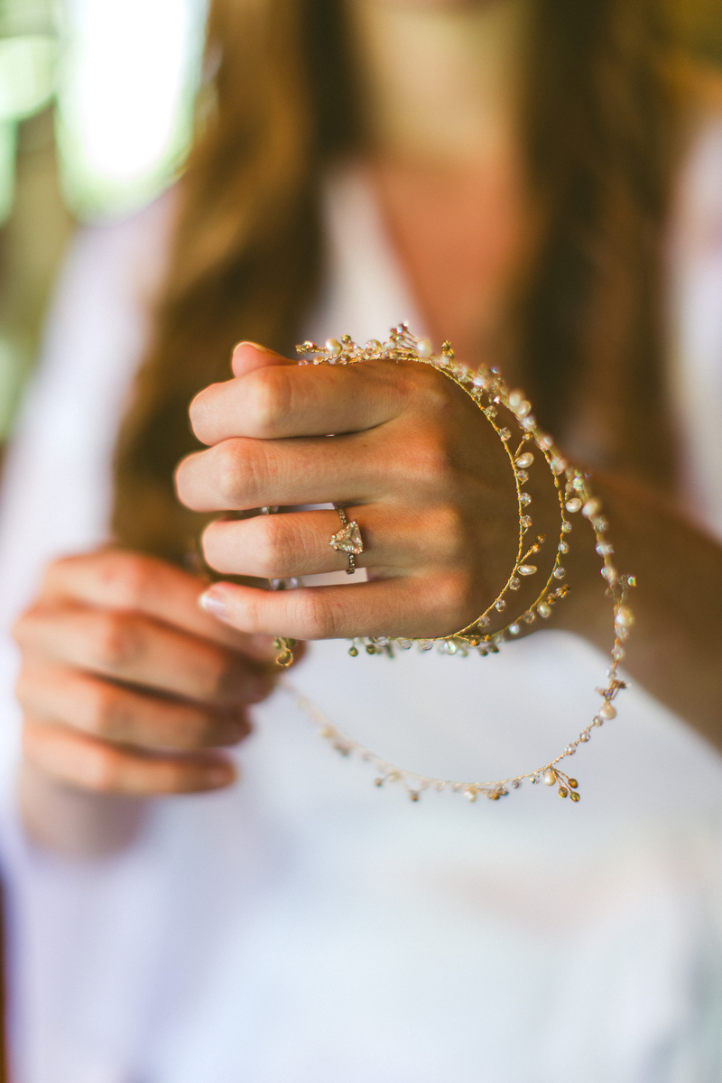 A Vintage Elegant North Carolina Wedding via TheELD.com