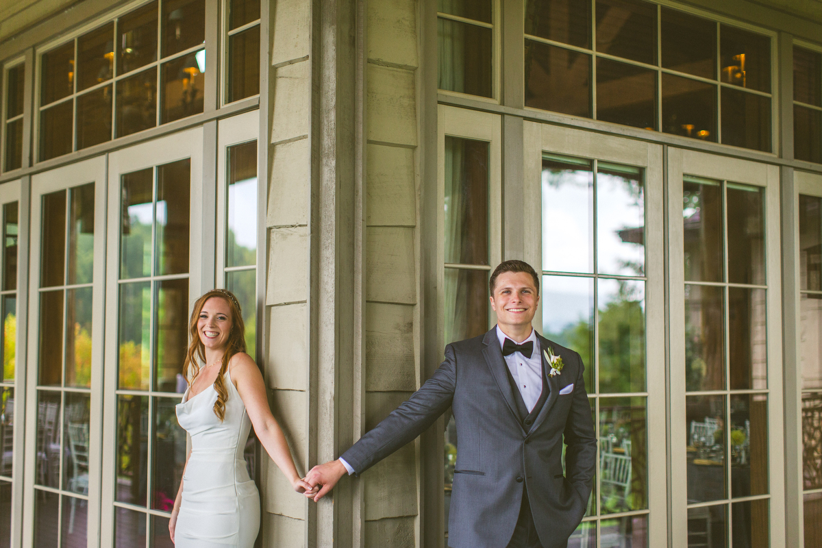 A Vintage Elegant North Carolina Wedding via TheELD.com