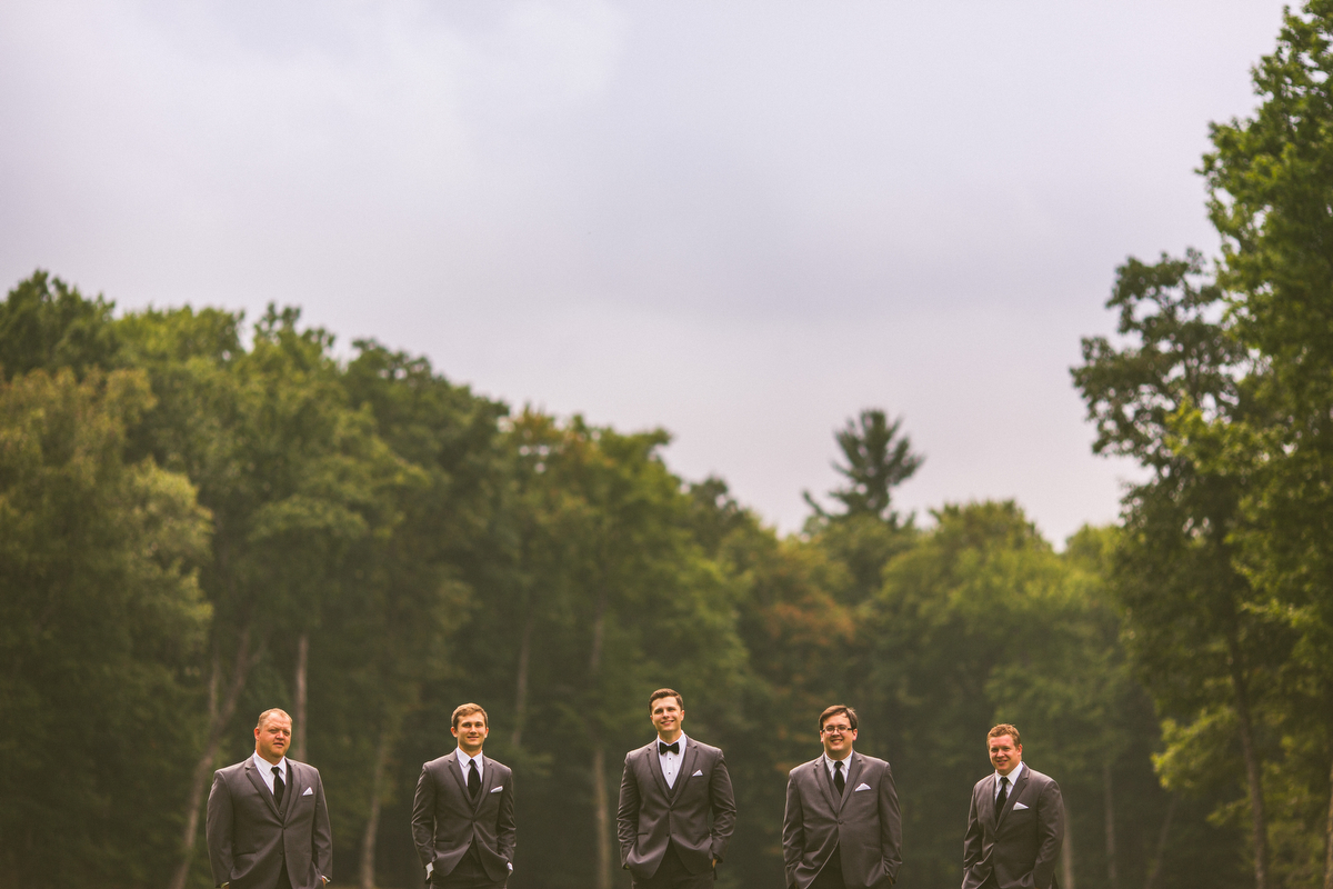 A Vintage Elegant North Carolina Wedding via TheELD.com