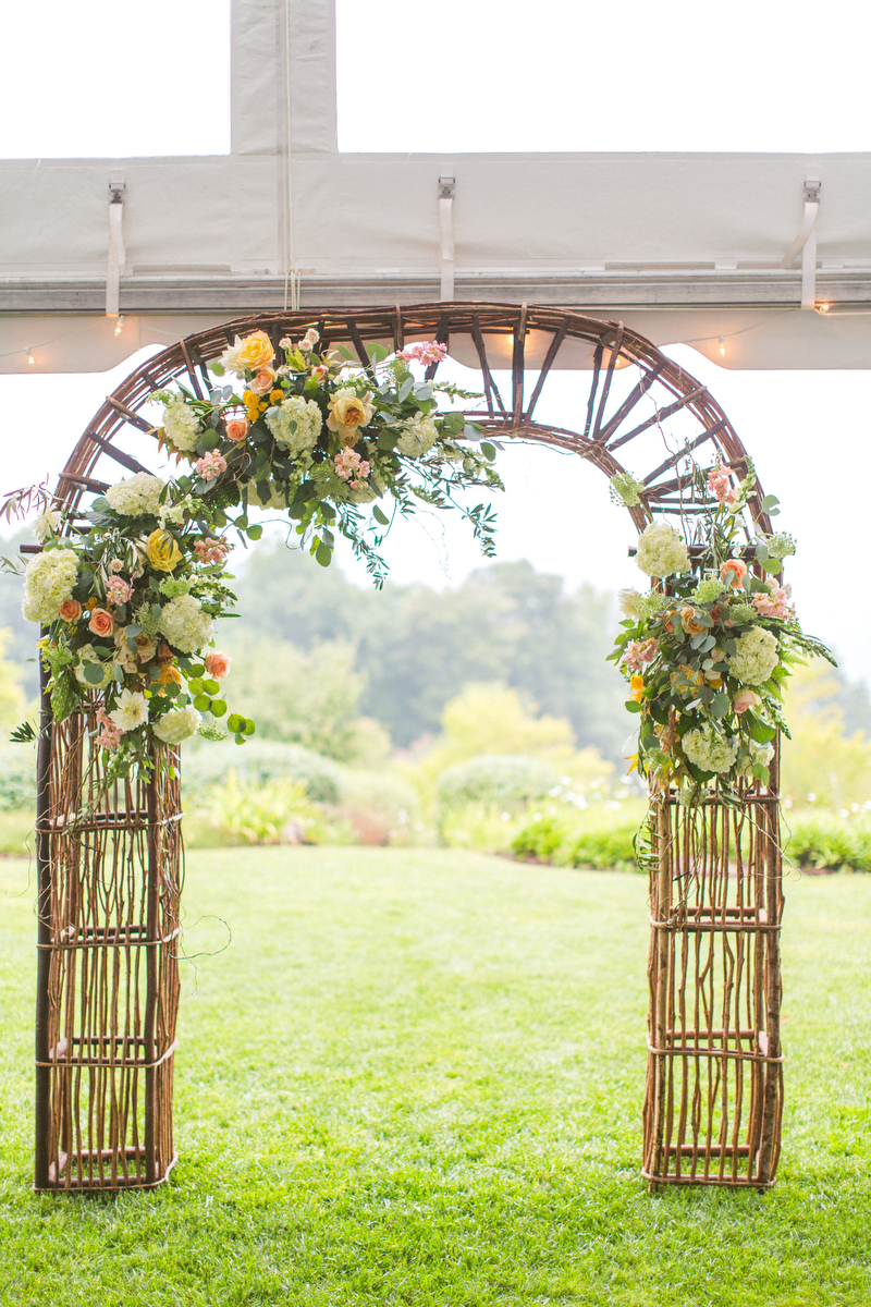 A Vintage Elegant North Carolina Wedding via TheELD.com