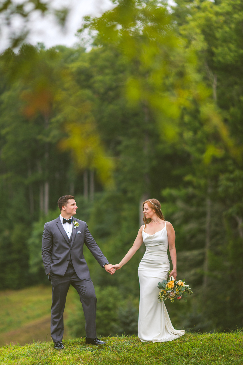 A Vintage Elegant North Carolina Wedding via TheELD.com