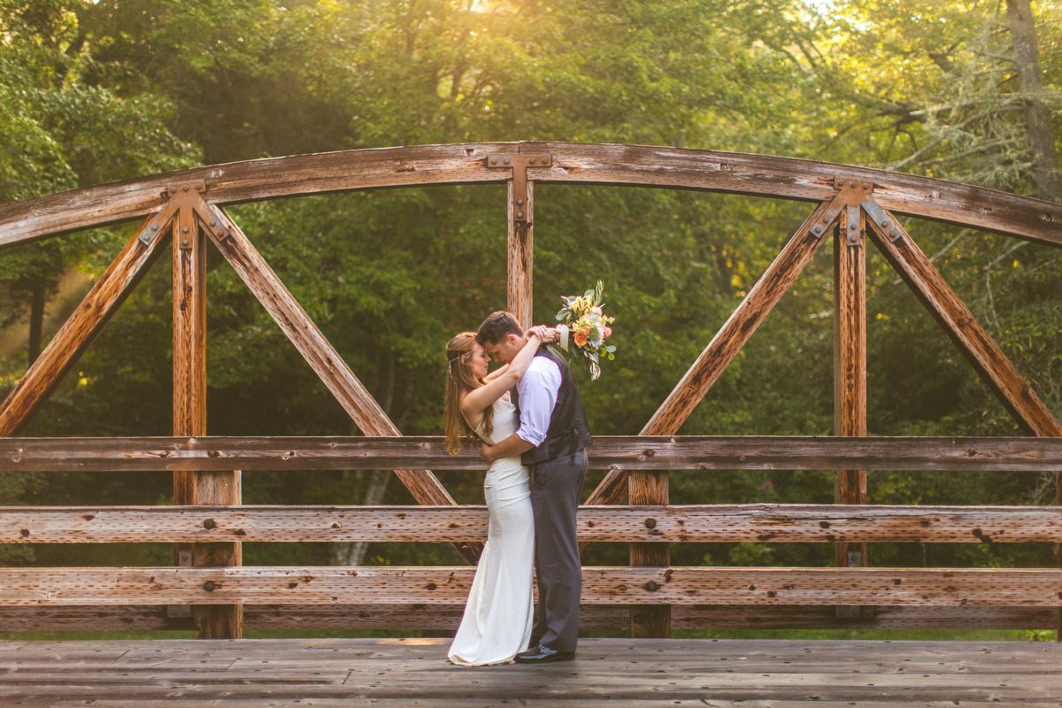 A Vintage Elegant North Carolina Wedding via TheELD.com