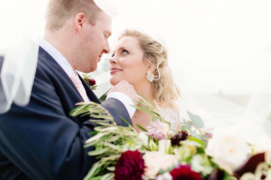 An Organic Blush & Burgundy Minnesota Wedding via TheELD.com