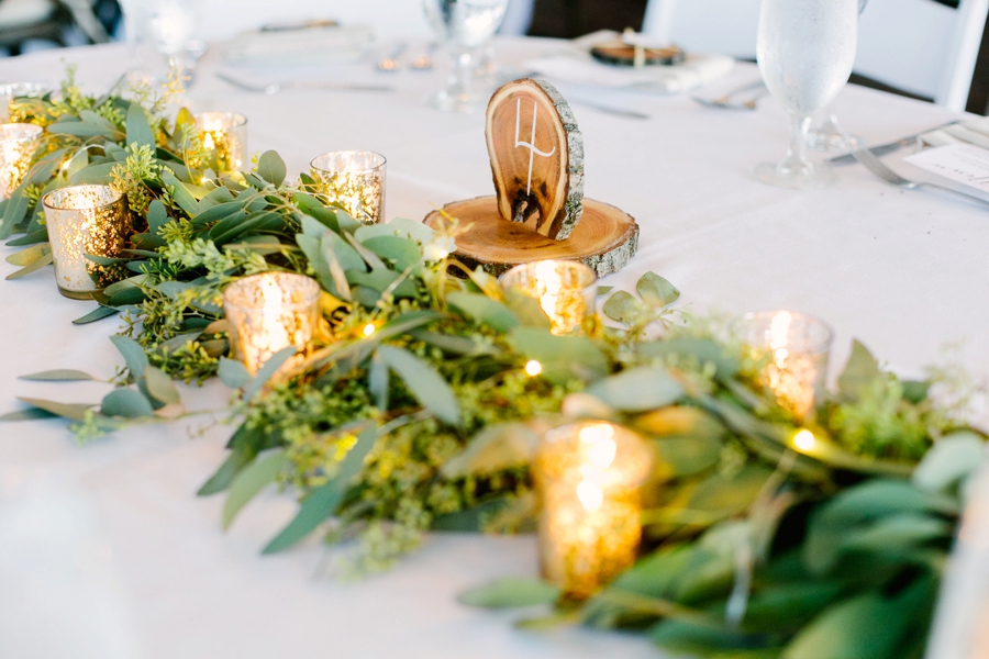 An Organic Blush & Burgundy Minnesota Wedding via TheELD.com