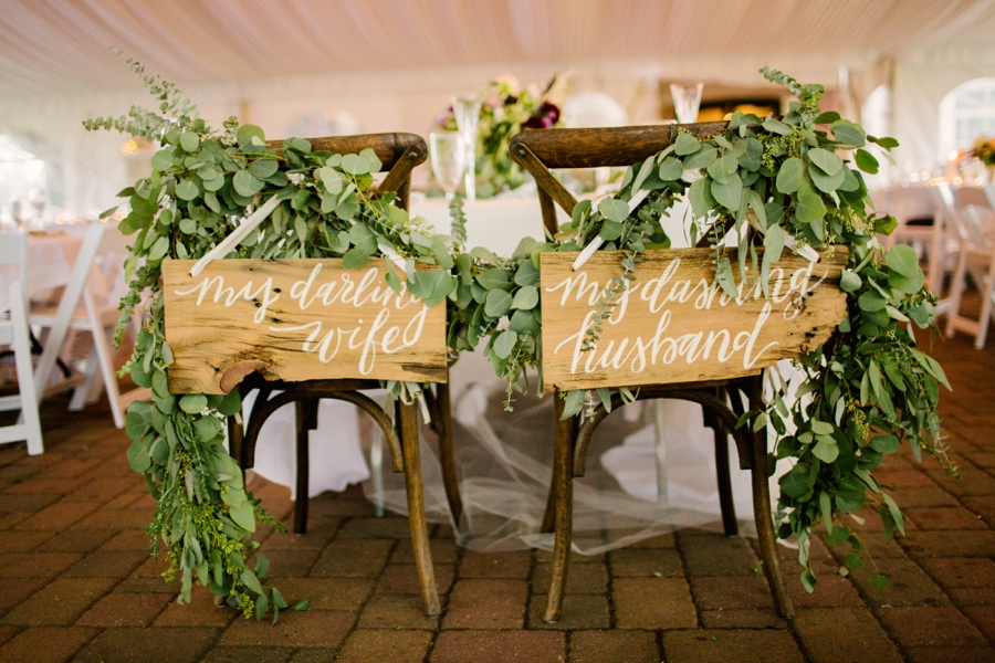 An Organic Blush & Burgundy Minnesota Wedding via TheELD.com