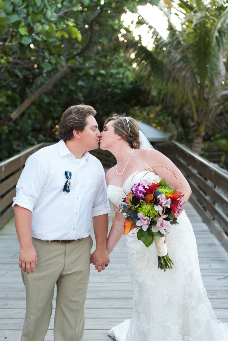 A Colorful & Tropical Beach Wedding via TheELD.com