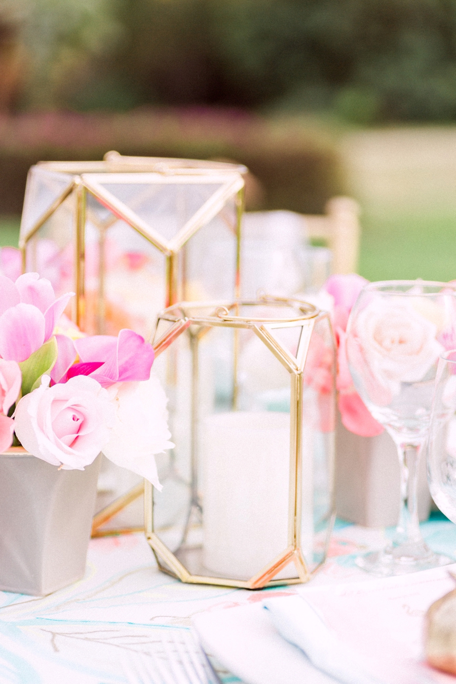 Chic Florida Inspired Pink and Aqua Wedding Ideas via TheELD.com