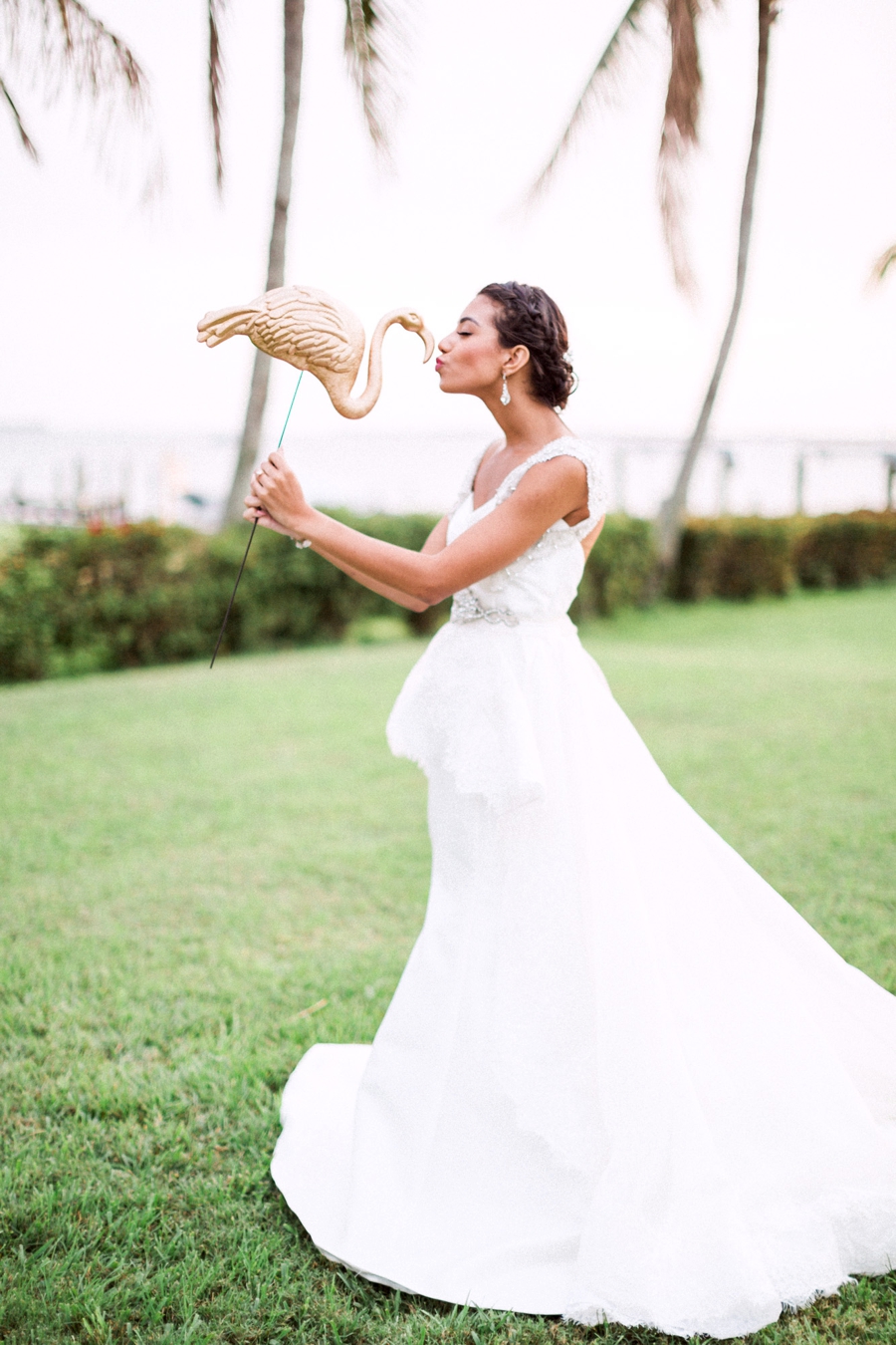 Chic Florida Inspired Pink and Aqua Wedding Ideas via TheELD.com