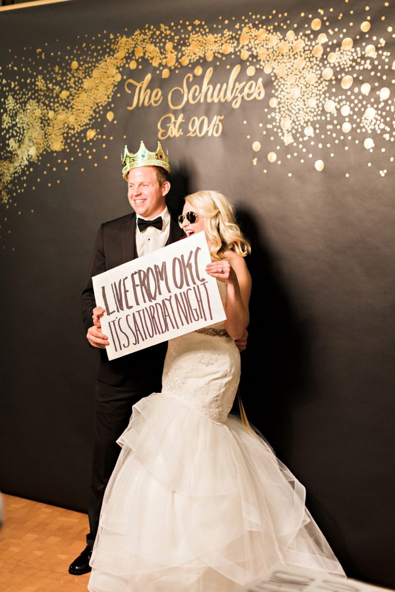 Chic Kate Spade Inspired Oklahoma Wedding via TheELD.com