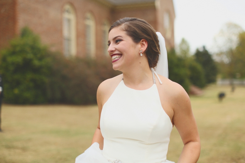 Classic Green & White Alabama Wedding via TheELD.com