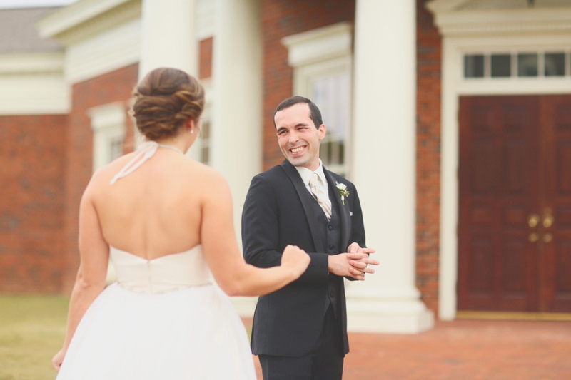 Classic Green & White Alabama Wedding via TheELD.com