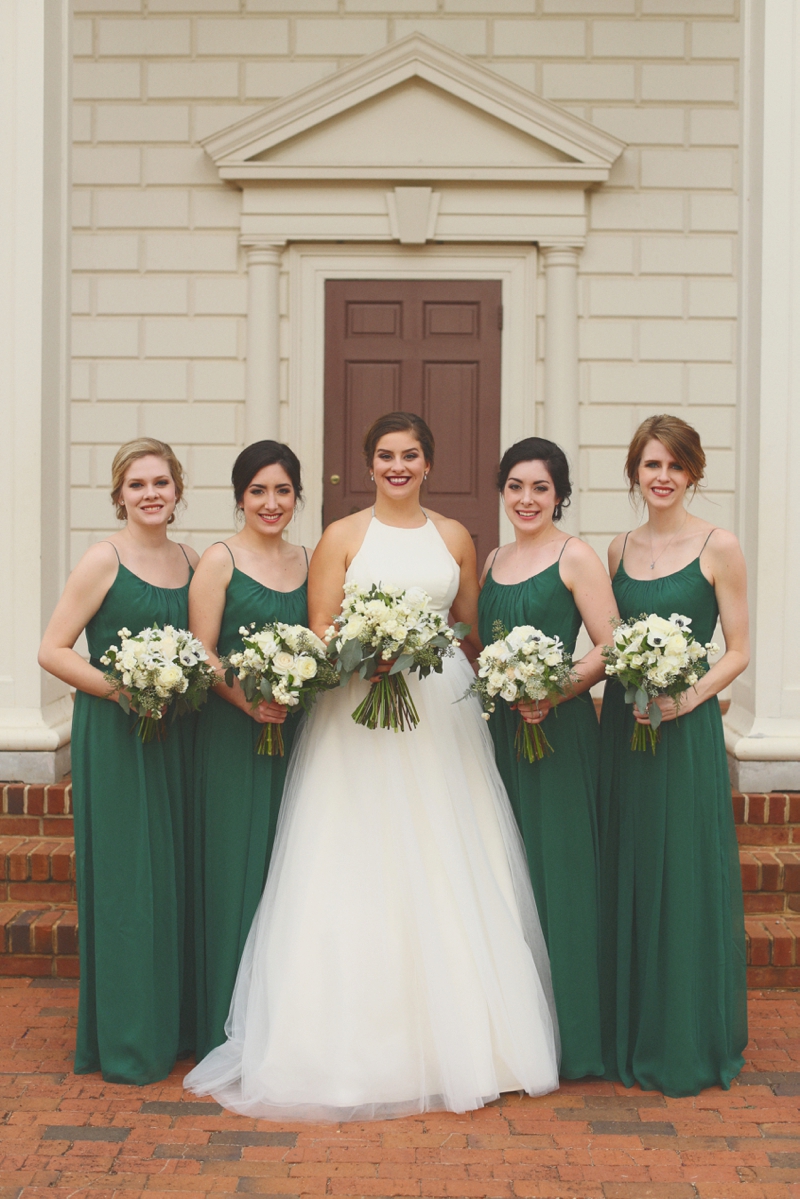 Classic Green & White Alabama Wedding via TheELD.com