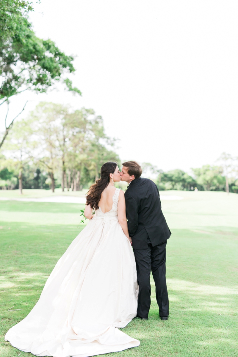 Elegant Champagne & Blush Orlando Wedding via TheELD.com