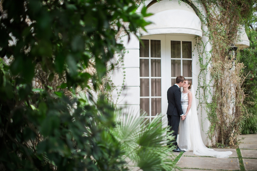 An Elegant Parker Palm Springs Wedding via TheELD.com