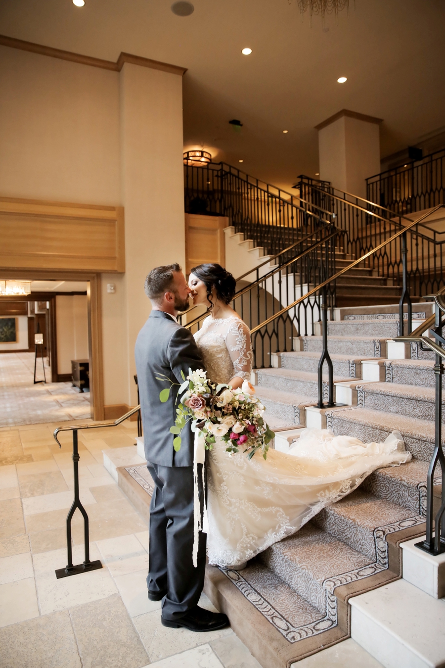 An Intimate & Romantic Utah Wedding via TheELD.com