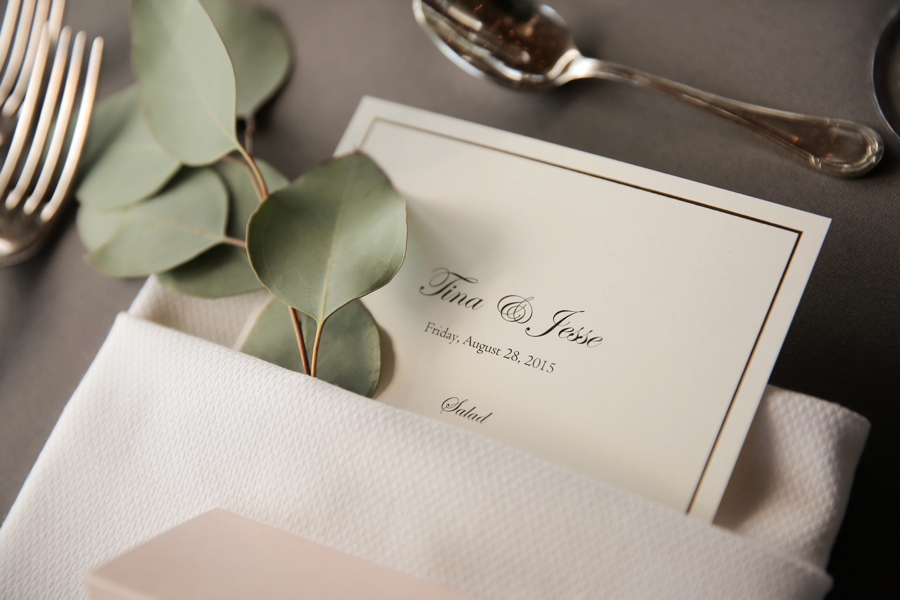 An Intimate & Romantic Utah Wedding via TheELD.com