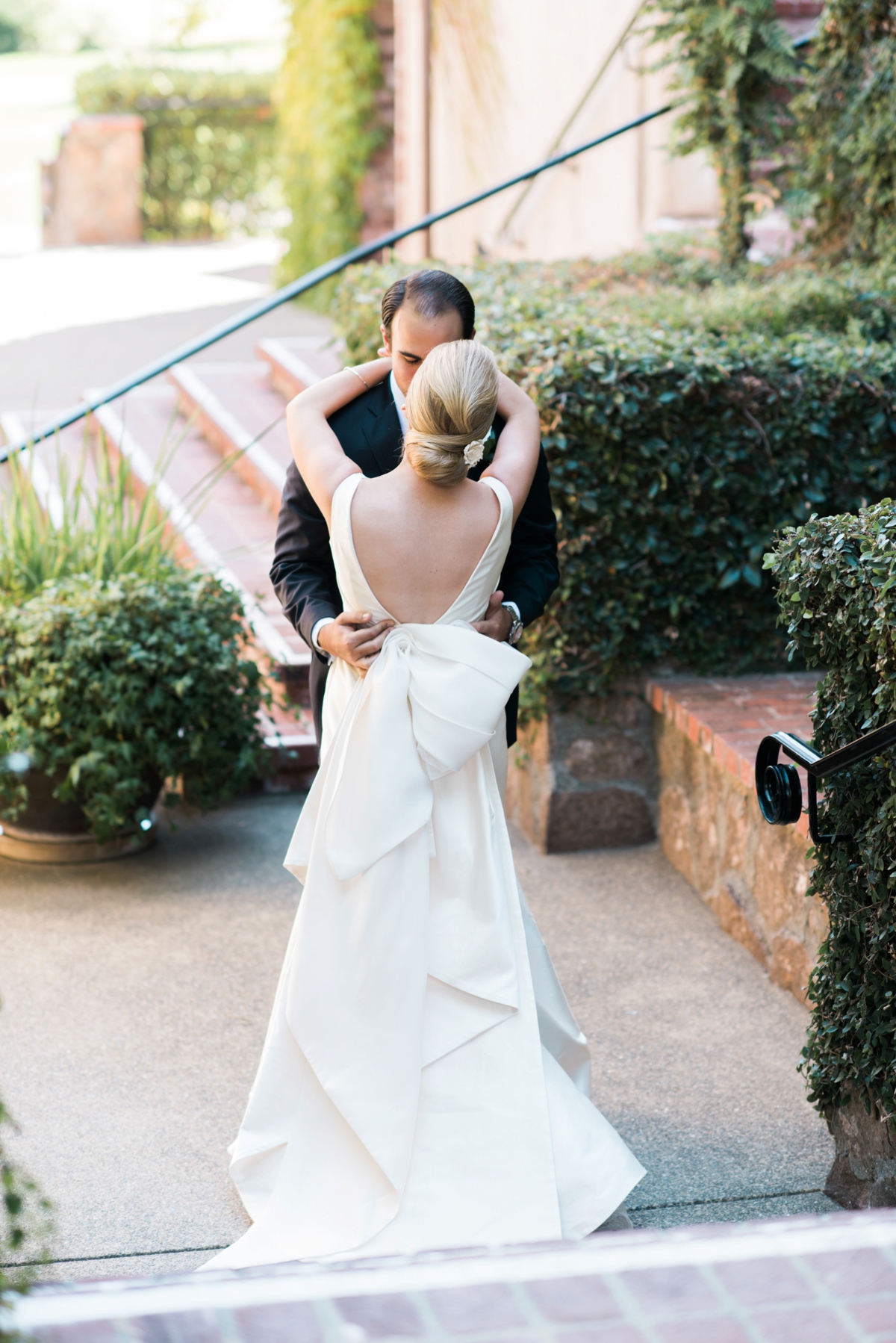 Elegant Green & White Sonoma Wedding via TheELD.com