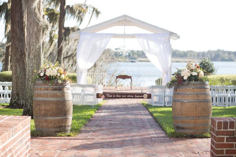 Elegant Pink & Red Wine Themed Wedding via TheELD.com