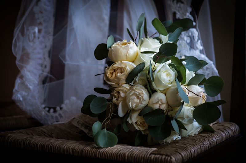 A Southern Elegant Green & White Wedding In Georgia via TheELD.com