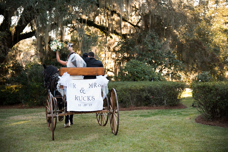 A Southern Elegant Green & White Wedding In Georgia via TheELD.com