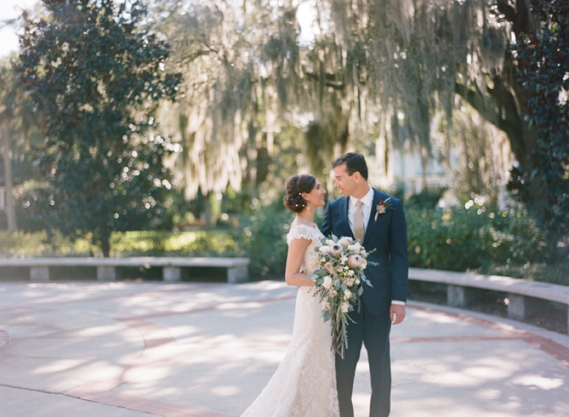 A Navy & Gold Gainesville Wedding via TheELD.com