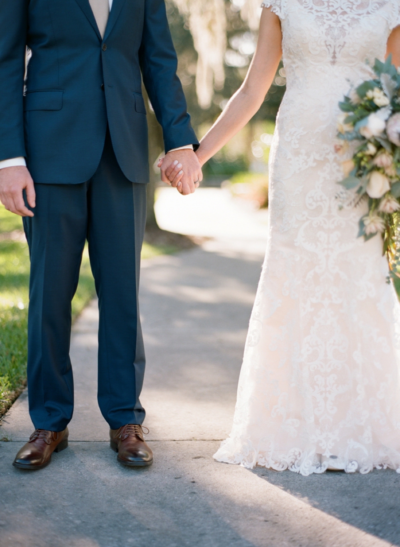 A Navy & Gold Gainesville Wedding via TheELD.com