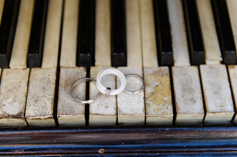 Industrial Chic Palm Springs Wedding via TheELD.com