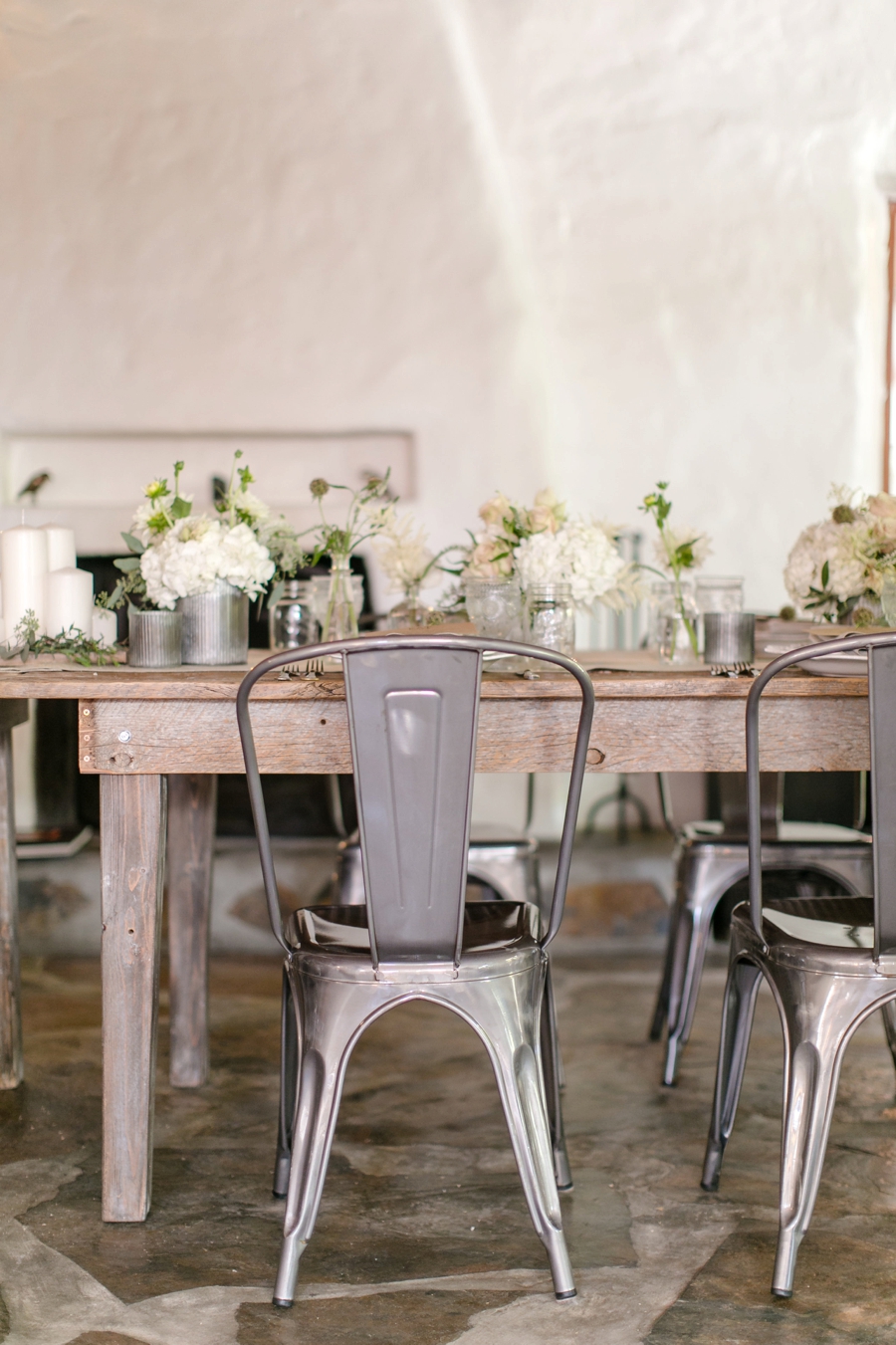 Industrial Chic Palm Springs Wedding via TheELD.com