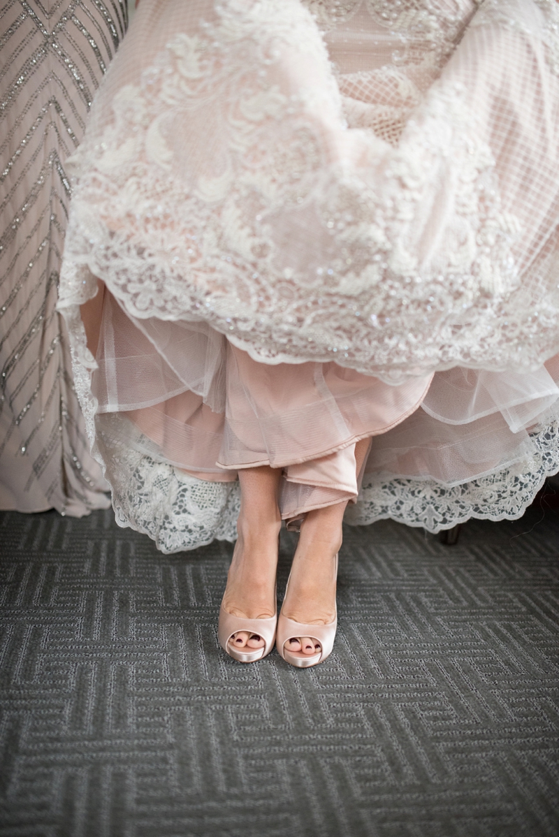 An Elegant Blush & Gold DC Wedding via TheELD.com