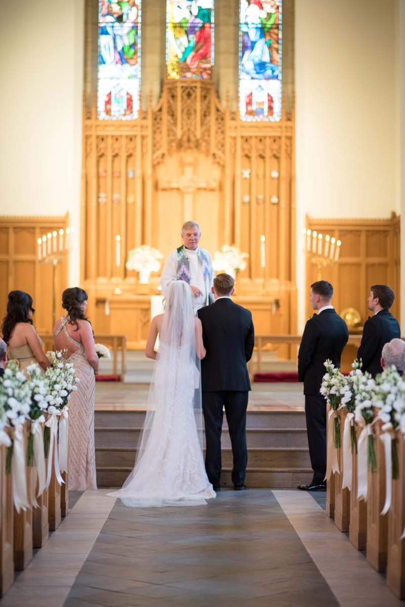 An Elegant Blush & Gold DC Wedding via TheELD.com