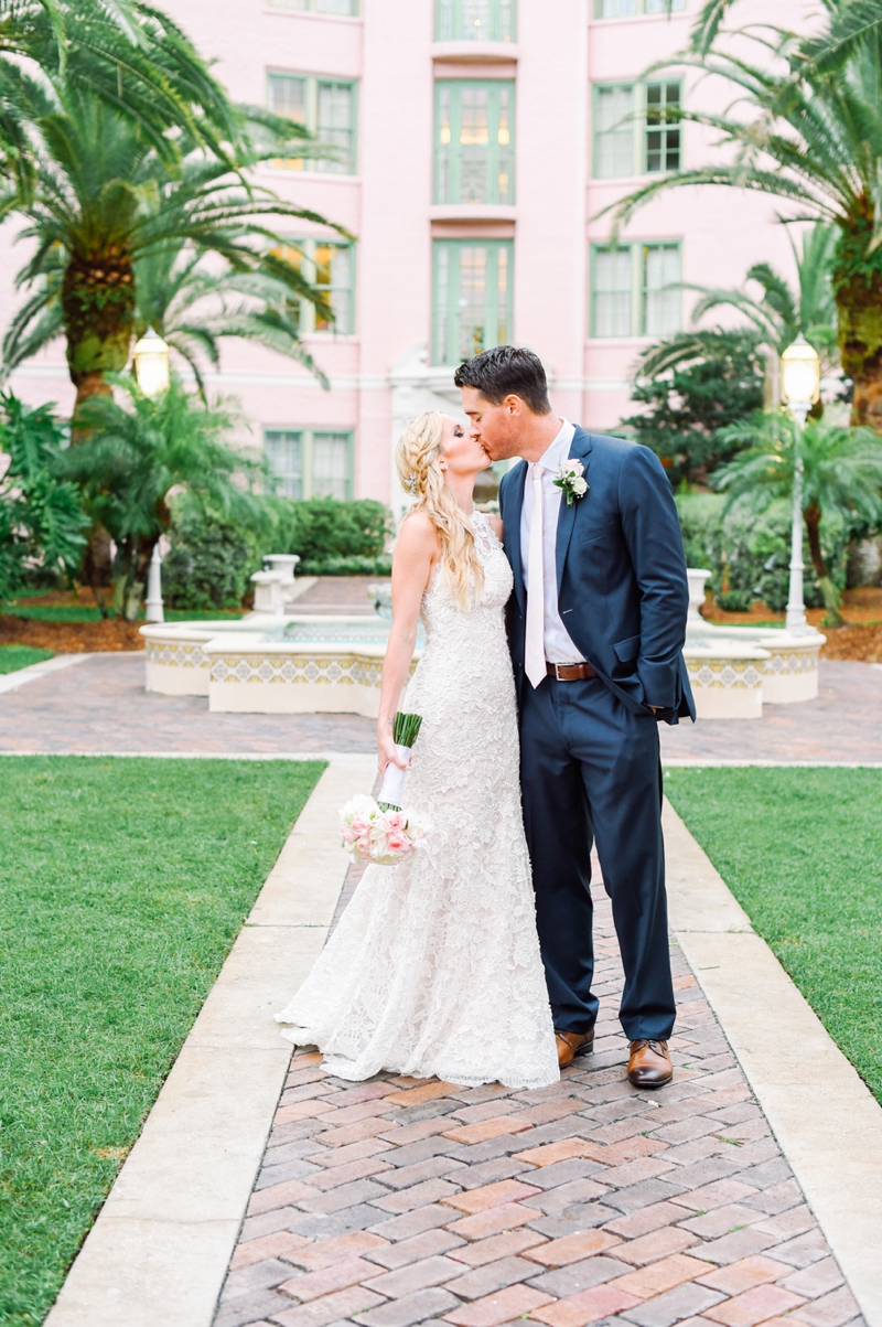 An Elegant Pink St. Petersburg Wedding via TheELD.com