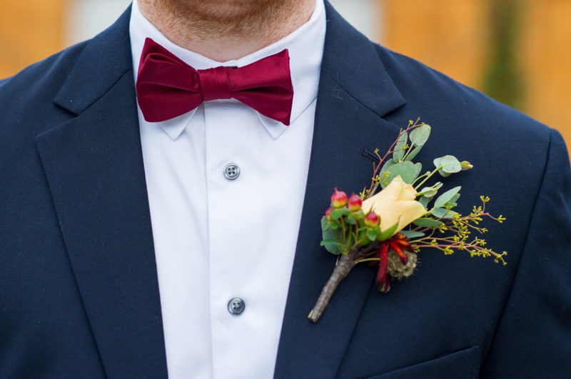 Rustic Elegant Georgia Barn Wedding via TheELD.com