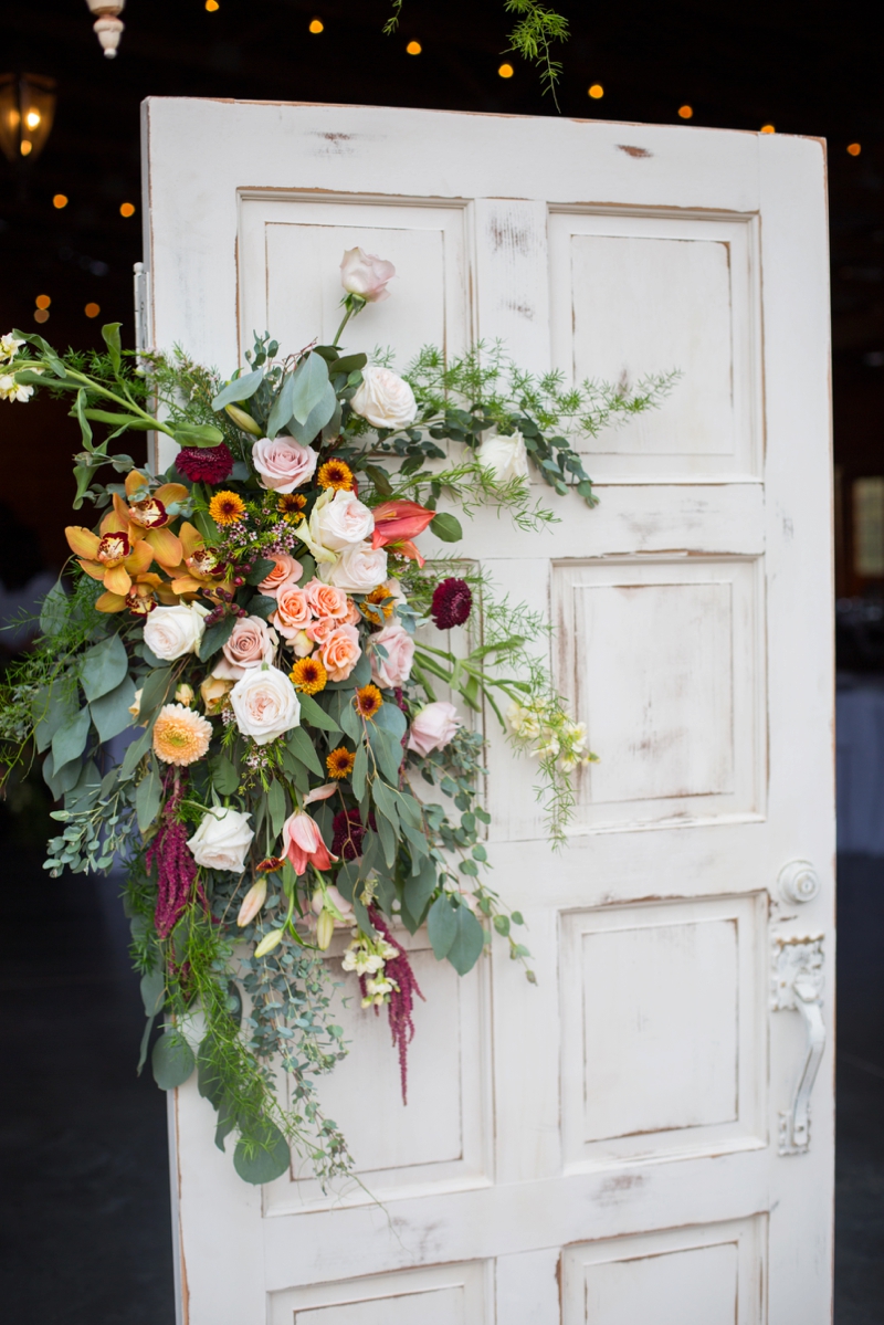 Rustic Elegant Georgia Barn Wedding via TheELD.com