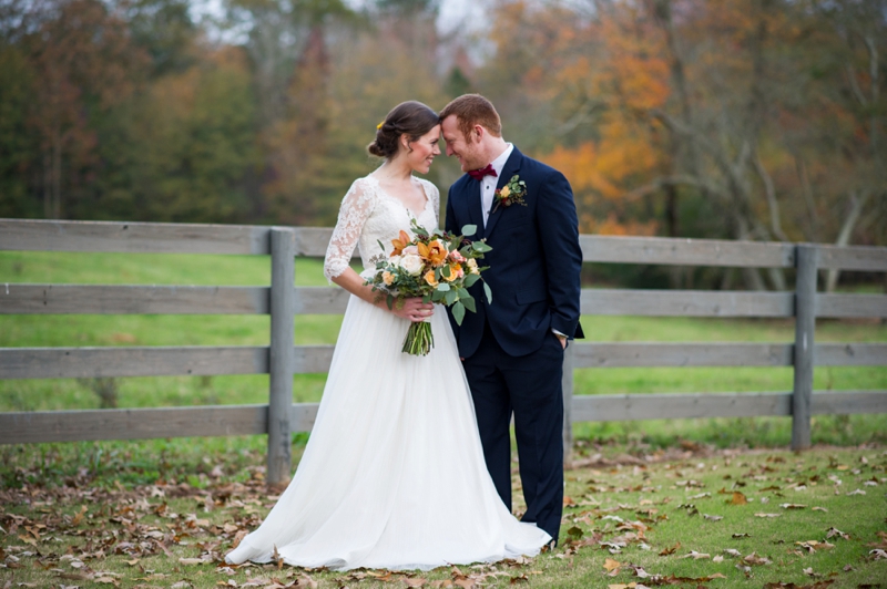 Rustic Elegant Georgia Barn Wedding via TheELD.com