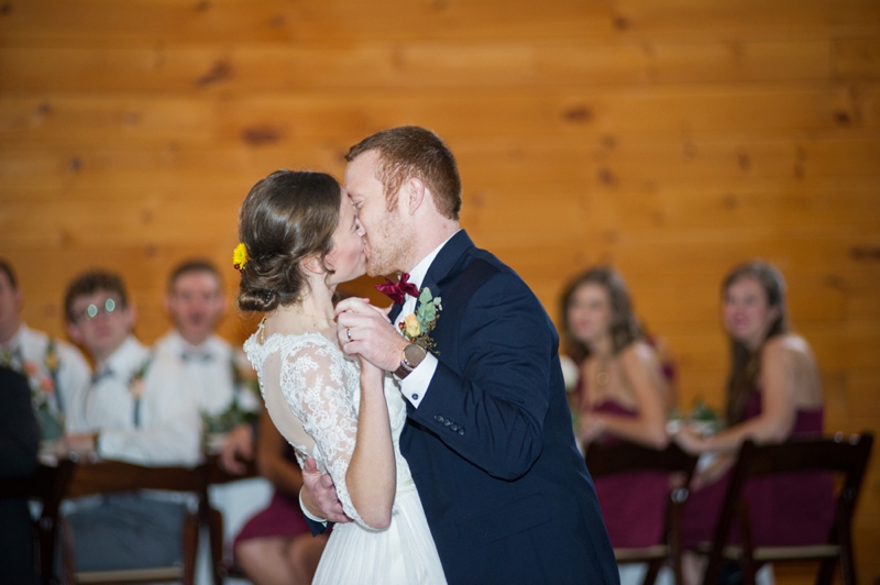 Rustic Elegant Georgia Barn Wedding via TheELD.com