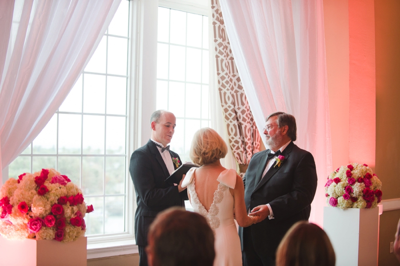 An Elegant Kate Spade Inspired Wedding via TheELD.com