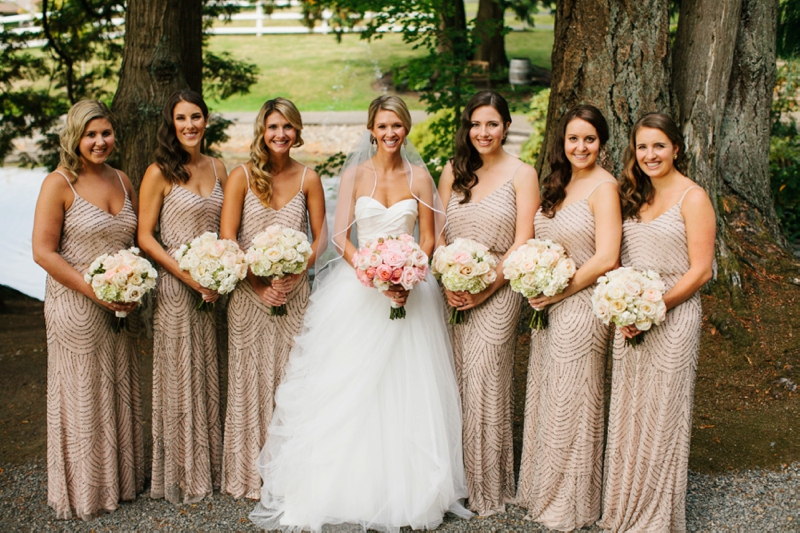 An Elegant Blush & Gold Seattle Wedding via TheELD.com