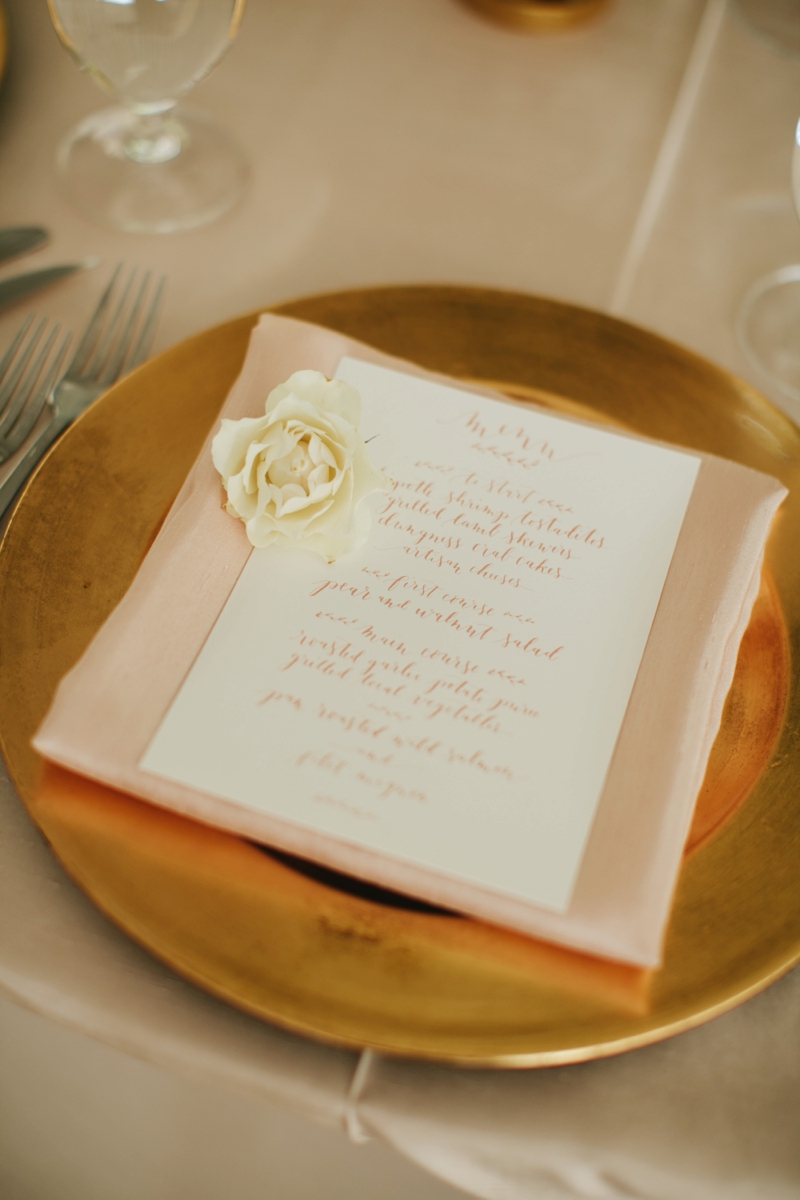 An Elegant Blush & Gold Seattle Wedding via TheELD.com