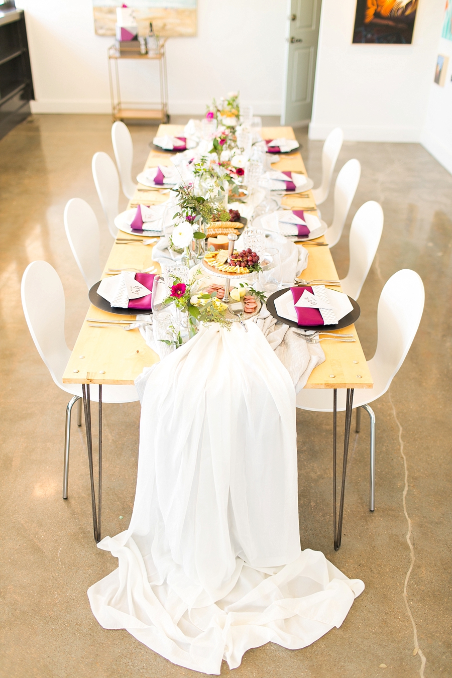 Romantic & Modern Geometric Wedding Ideas via TheELD.com