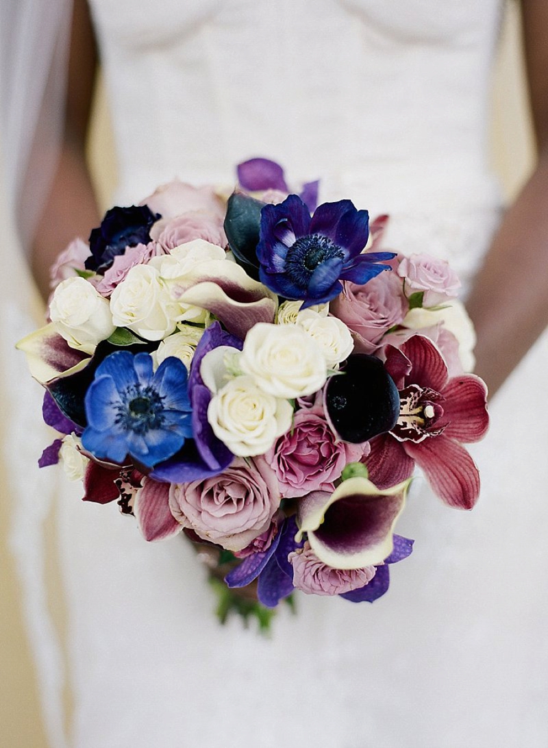 A Colorful & Glamorous New Orleans Wedding via TheELD.com