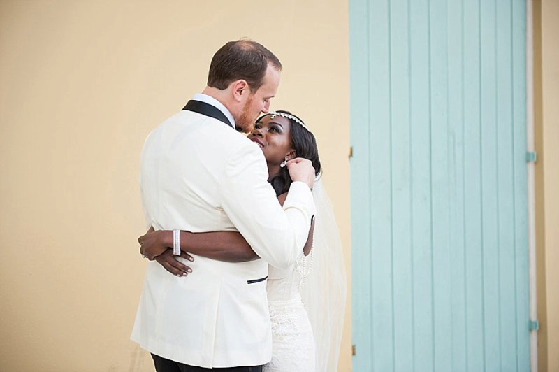 A Colorful & Glamorous New Orleans Wedding via TheELD.com