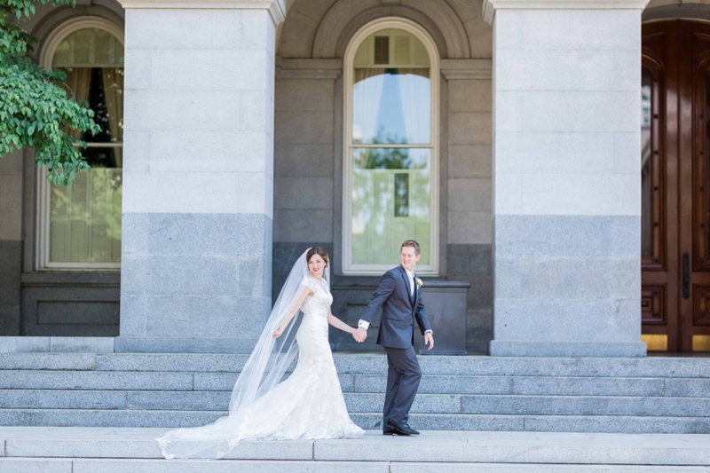 An Elegant Outdoor Sacramento Wedding via TheELD.com