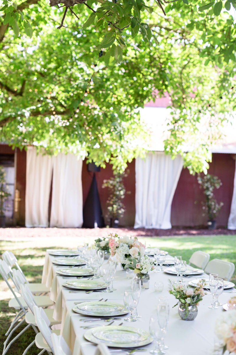 An Elegant Outdoor Sacramento Wedding via TheELD.com