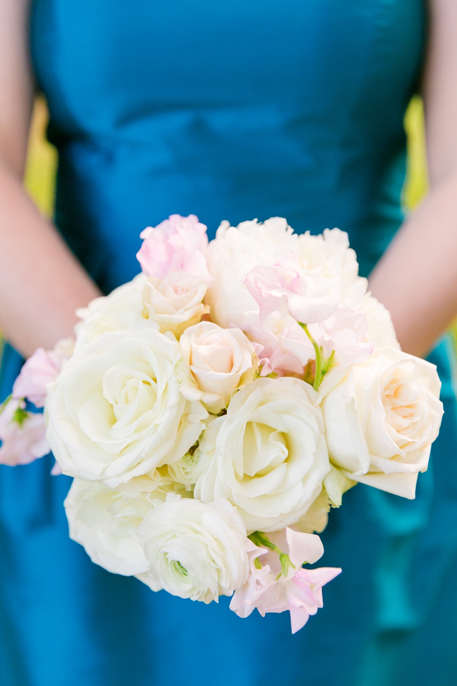 A Colorful & Glam Charleston Wedding via TheELD.com