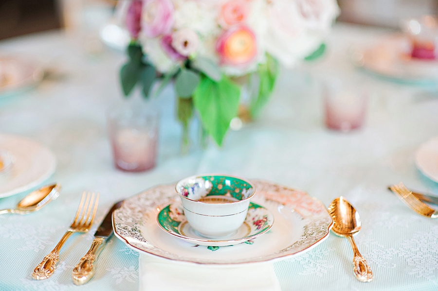 Alice In Wonderland Inspired Vow Renewal Brunch via TheELD.com