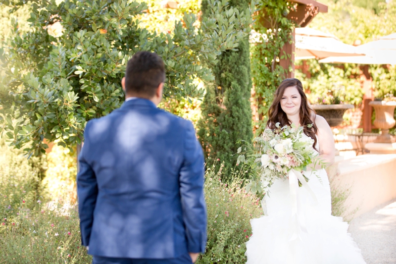 Organic Green & White California Winery Wedding via TheELD.com