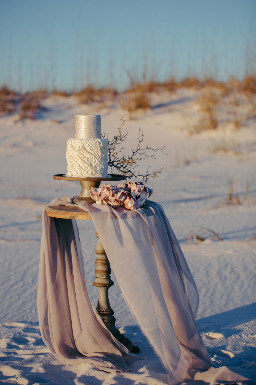 Boho Chic Beach Inspired Wedding Ideas via TheELD.com