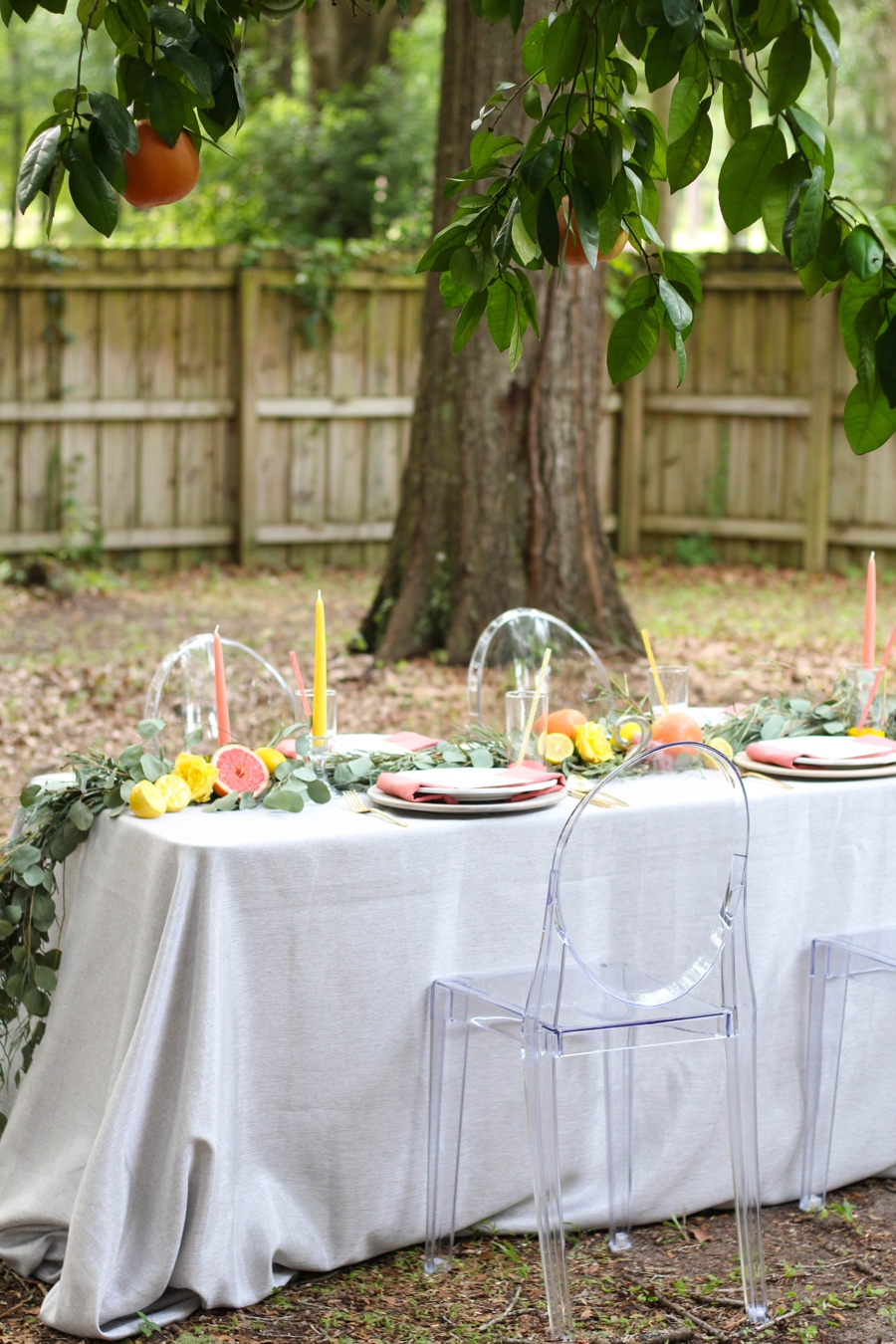 Citrus Inspired Wedding Ideas: 1 Theme, 3 Ways via TheELD.com